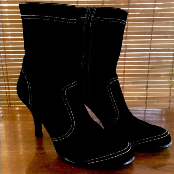 🍒 NINE WEST Black Suede Boots!!!! - Picture 2 of 13